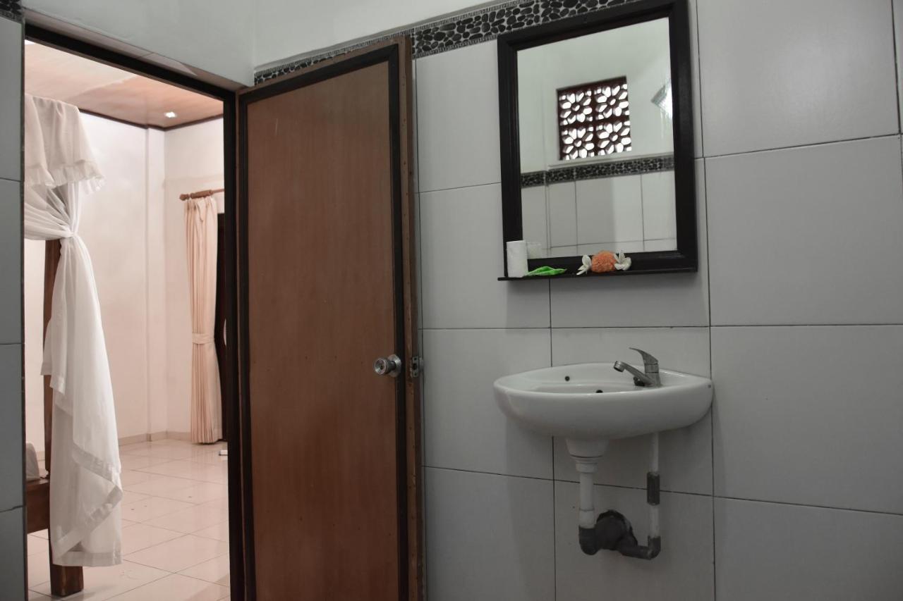 Warung Ombak Homestay 艾湄湾 外观 照片
